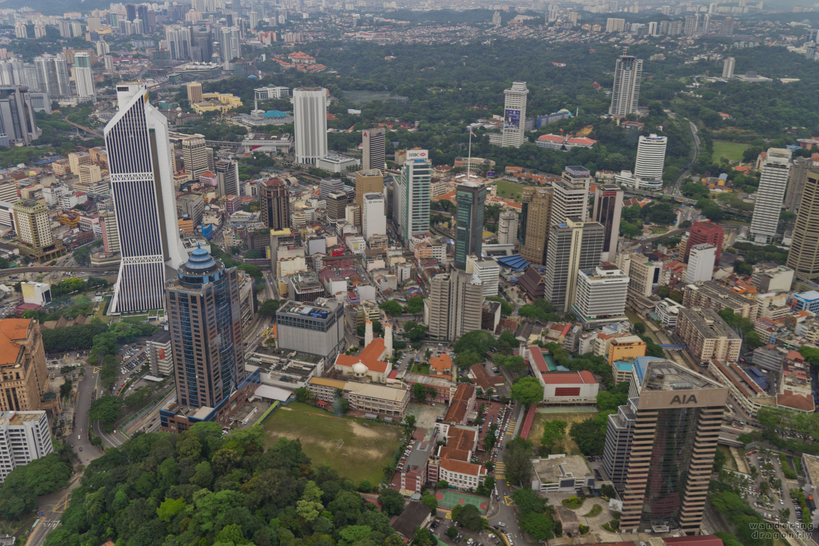 Crowded district nearby the tower -- building, city, vista