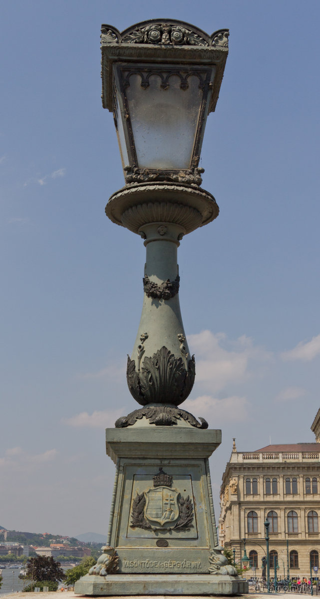 Old lamp -- lamp