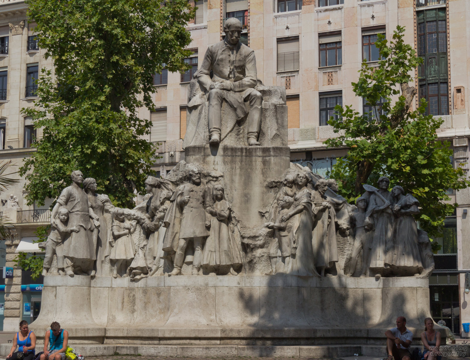 Statue of Mihály Vörösmarty -- statue