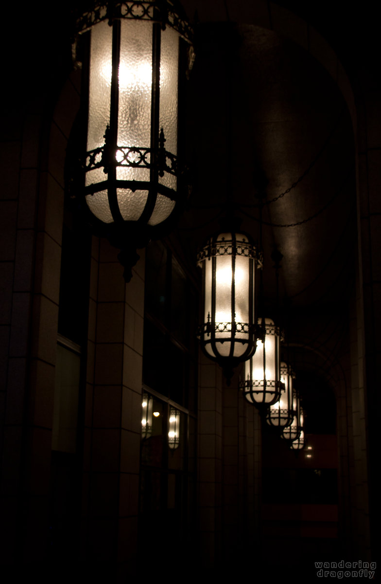 Arcade lanterns at 580 California Street -- lamp, night